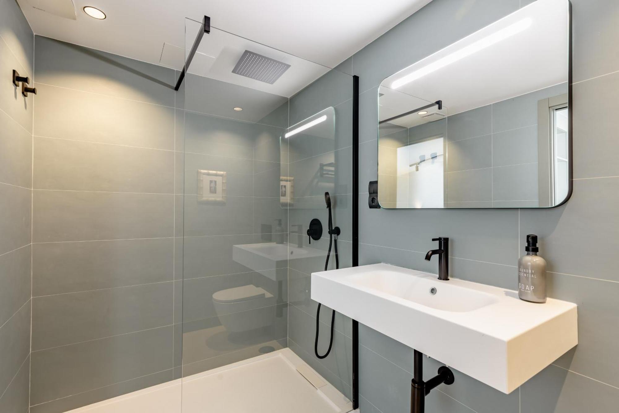 Atarazanas Suite, Atico Con Terraza Μάλαγα Εξωτερικό φωτογραφία
